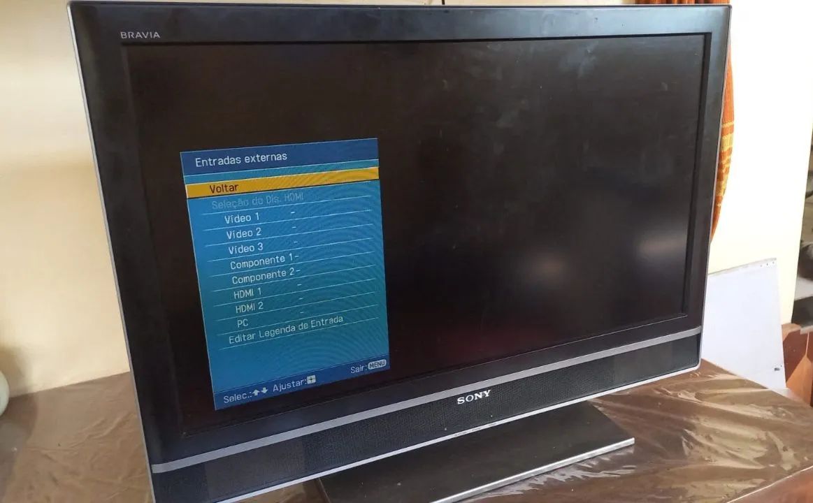 TV com defeito desligar sozinha