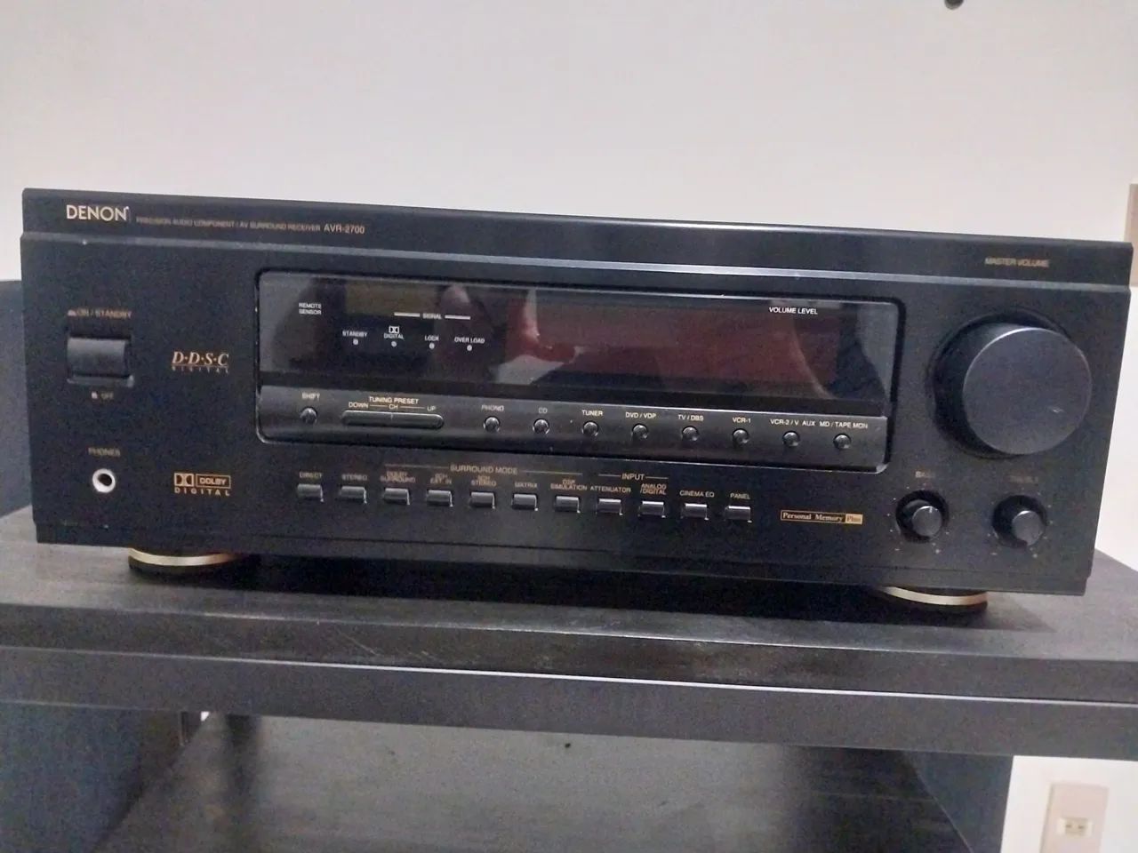 Receiver Denon AVR 2700 com saída para toca discos