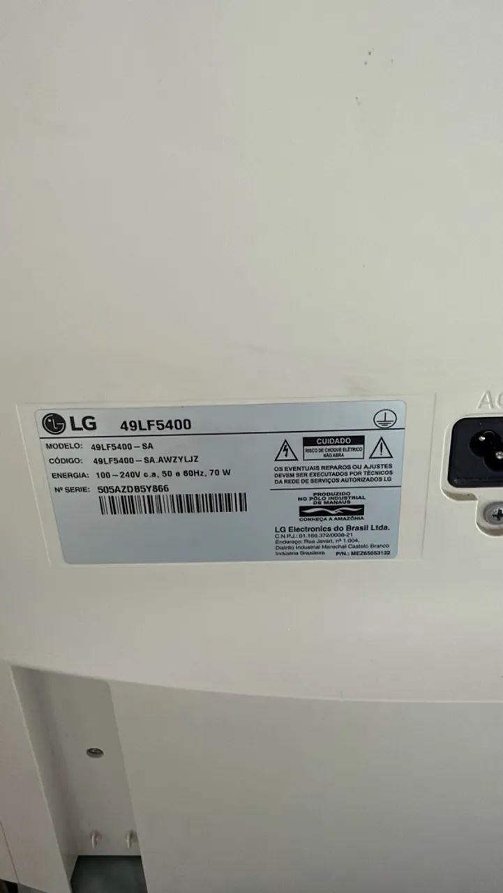 Vendo tv 49 polegadas  tem entrada para smart mais não é smart 