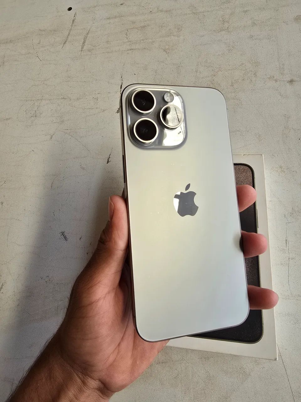 iPhone 15 pro max 