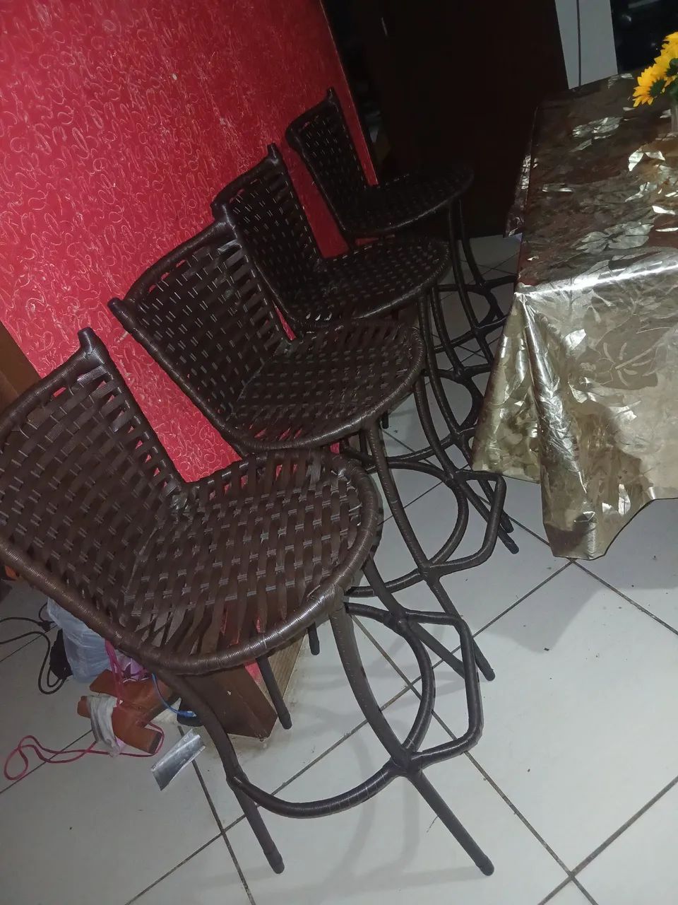 Jogo de 4 banquetas  - Foto 4