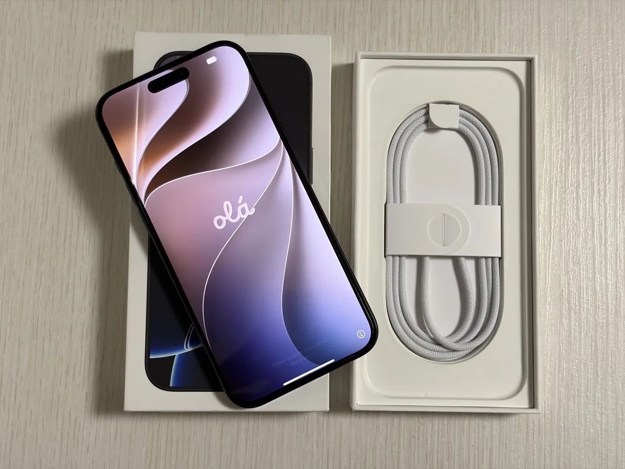iPhone 16 Pro Max 1TB Black  - Foto 2