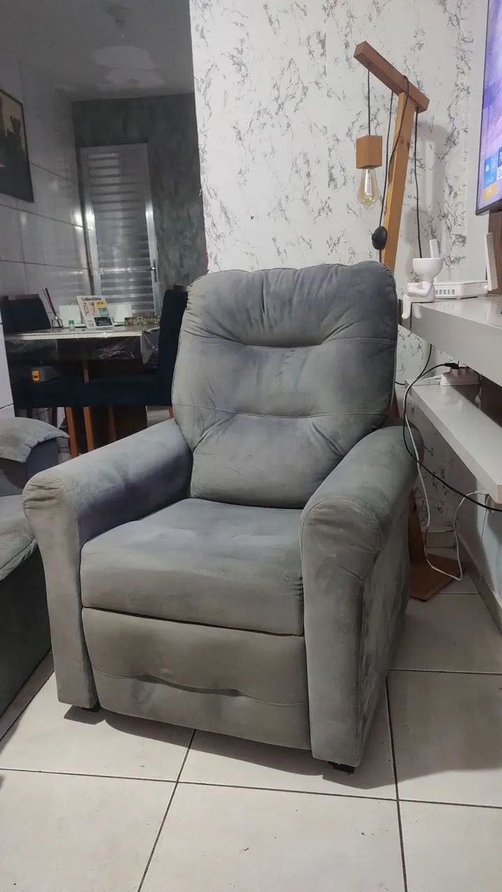 Vendo Poltrona Reclinável  - Foto 3