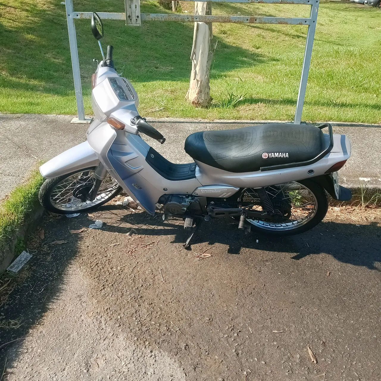 Moto em dia