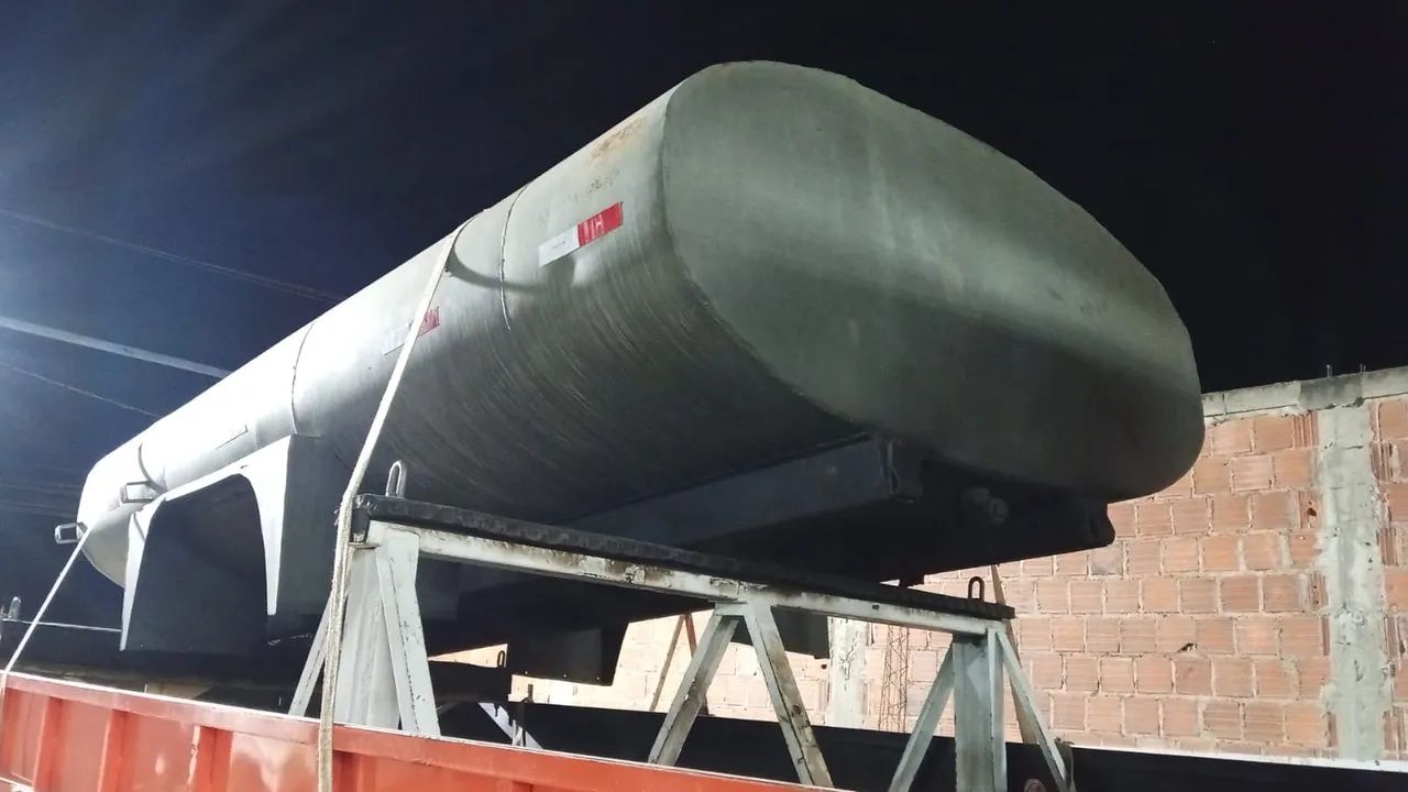Pipa para caminhão aproximadamente 7500L - Foto 5