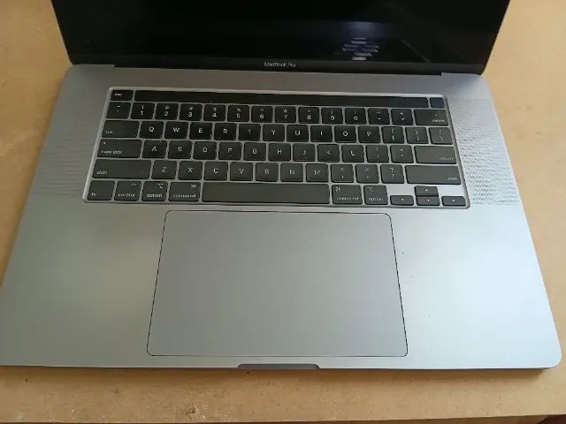 Apple MacBook Pro 16 polegadas Intel Core i9 1 TB de SSD 32 GB de Ram - Foto 3