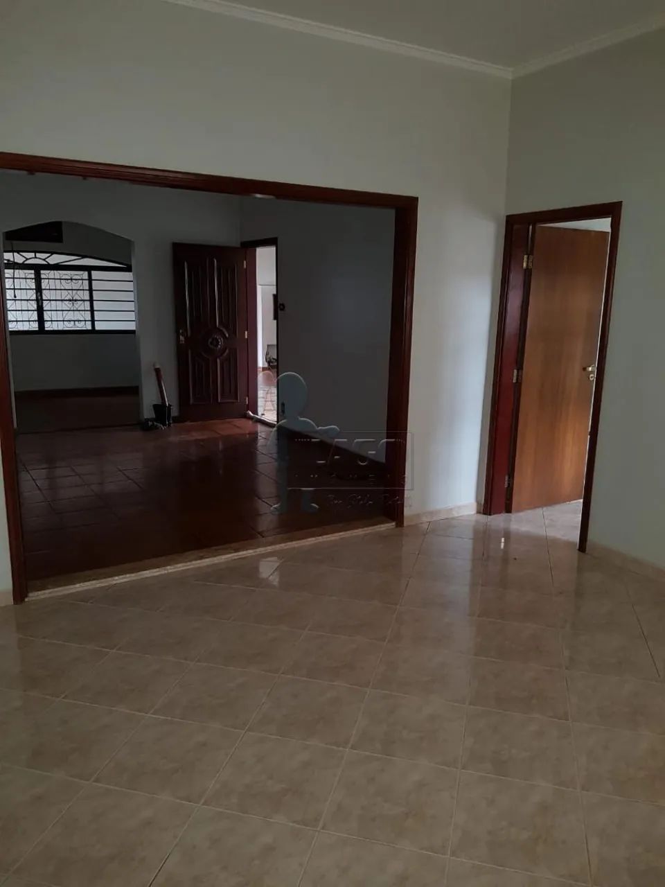 CASA TÉRREA EM BARRETOS