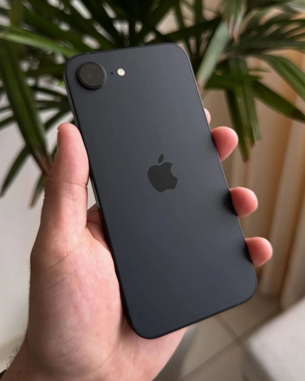 IPhone 16e Preto 128gb - 100%? - Foto 4