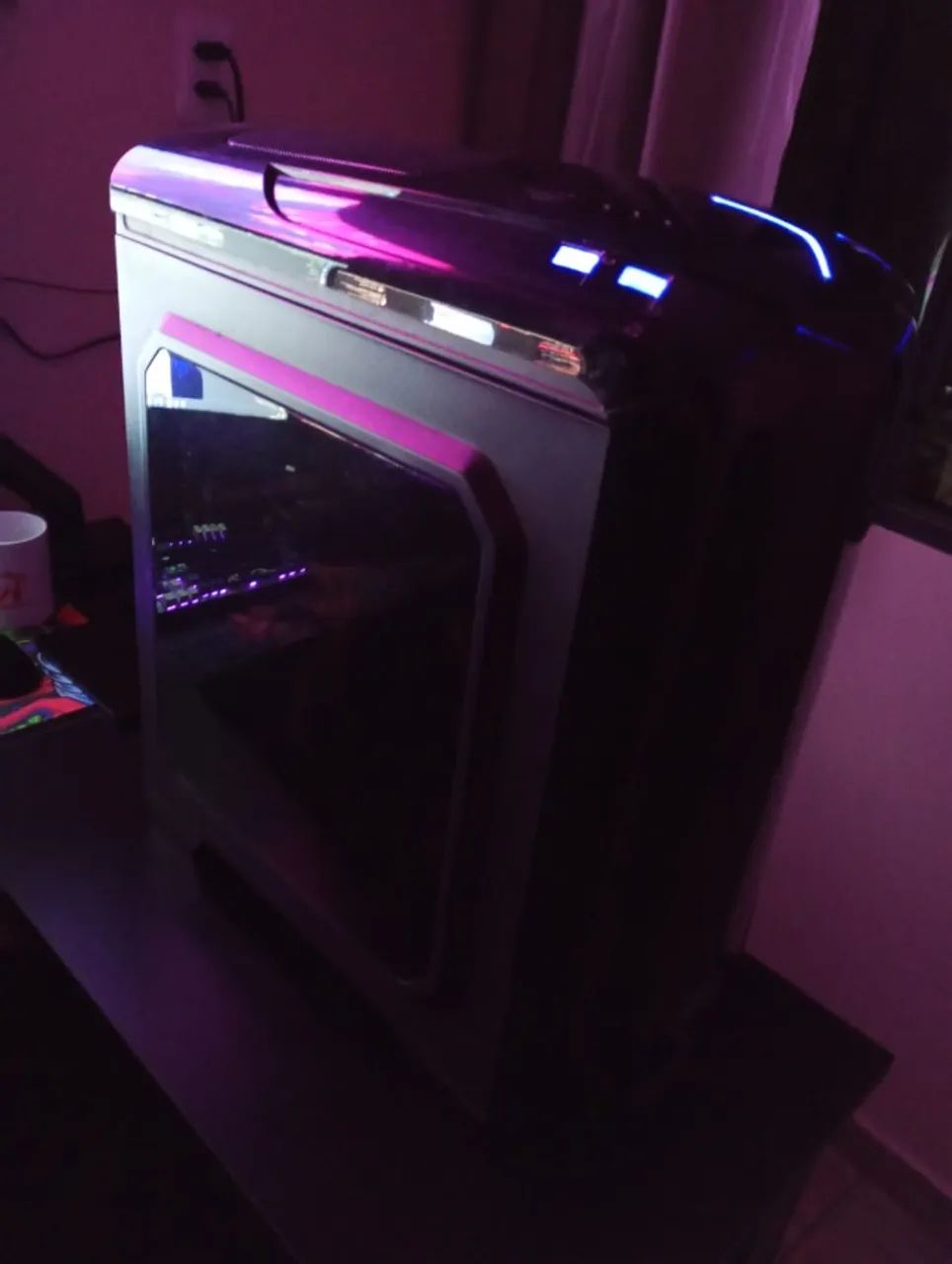 PC gamer + tv 39 polegadas junto