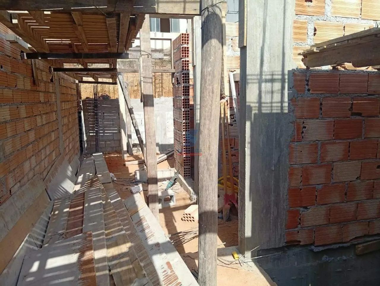 Casa Geminada de 03 quartos com Suíte e elevador no Inconfidentes - Foto 5
