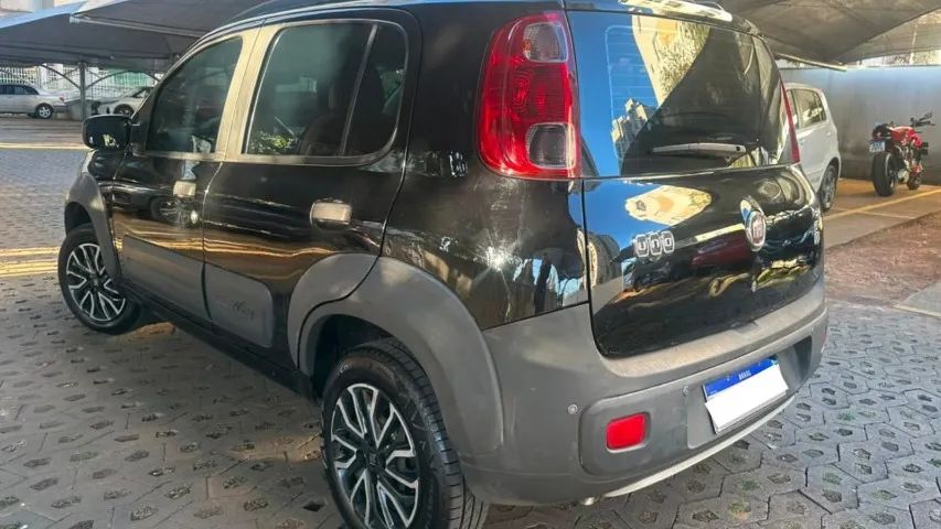 Fiat Uno WAY Celeb. 1.0 EVO Fire Flex 8V 5P 2012 - Foto 4