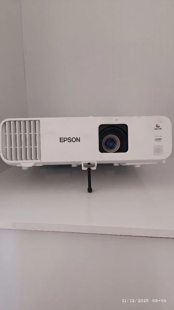 Projetor Epson Full hd 4600 lumens  - Foto 3