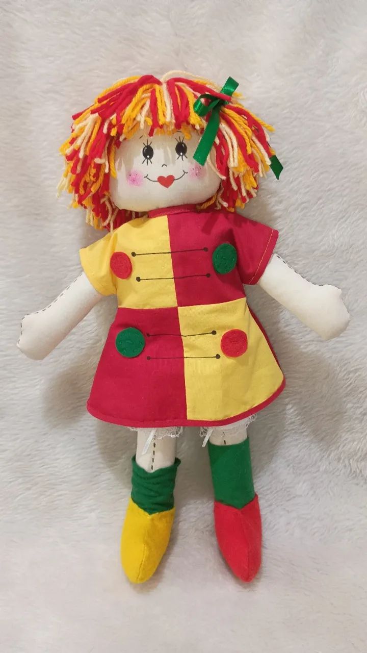 Boneca de pano Emília  - Foto 4