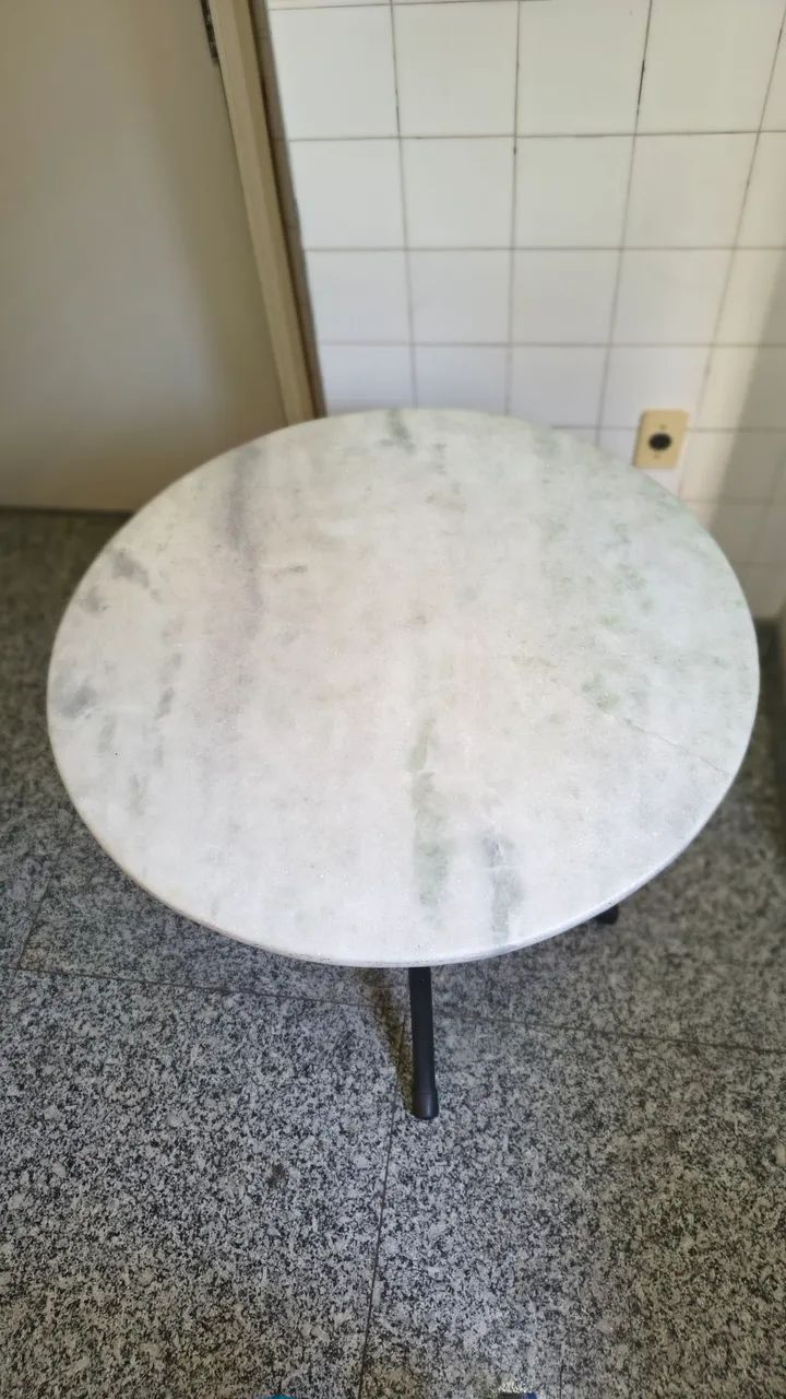 Mesa topo de mármore 80 x80 cm  - Foto 4