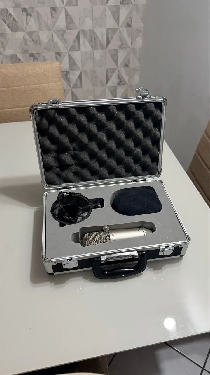 Microfone Behringer B1422080686347397124