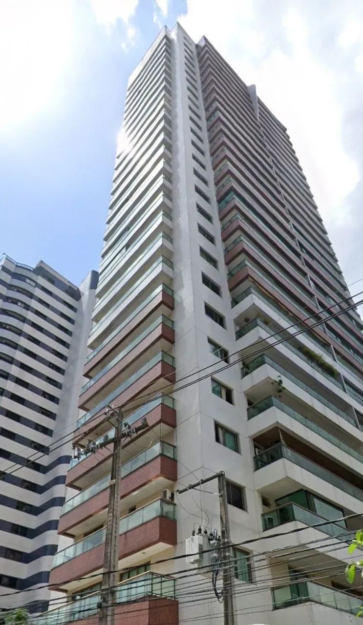 Quadra Boulevard, 3 suítes com armários e splits, na Antônio Barreto, documentação ok