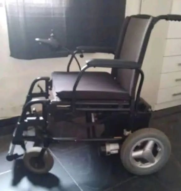 Cadeira motorizada 