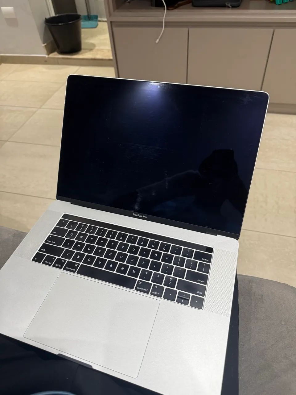 MacBook Pro 2017 15 Pol Intel i7 - Foto 4