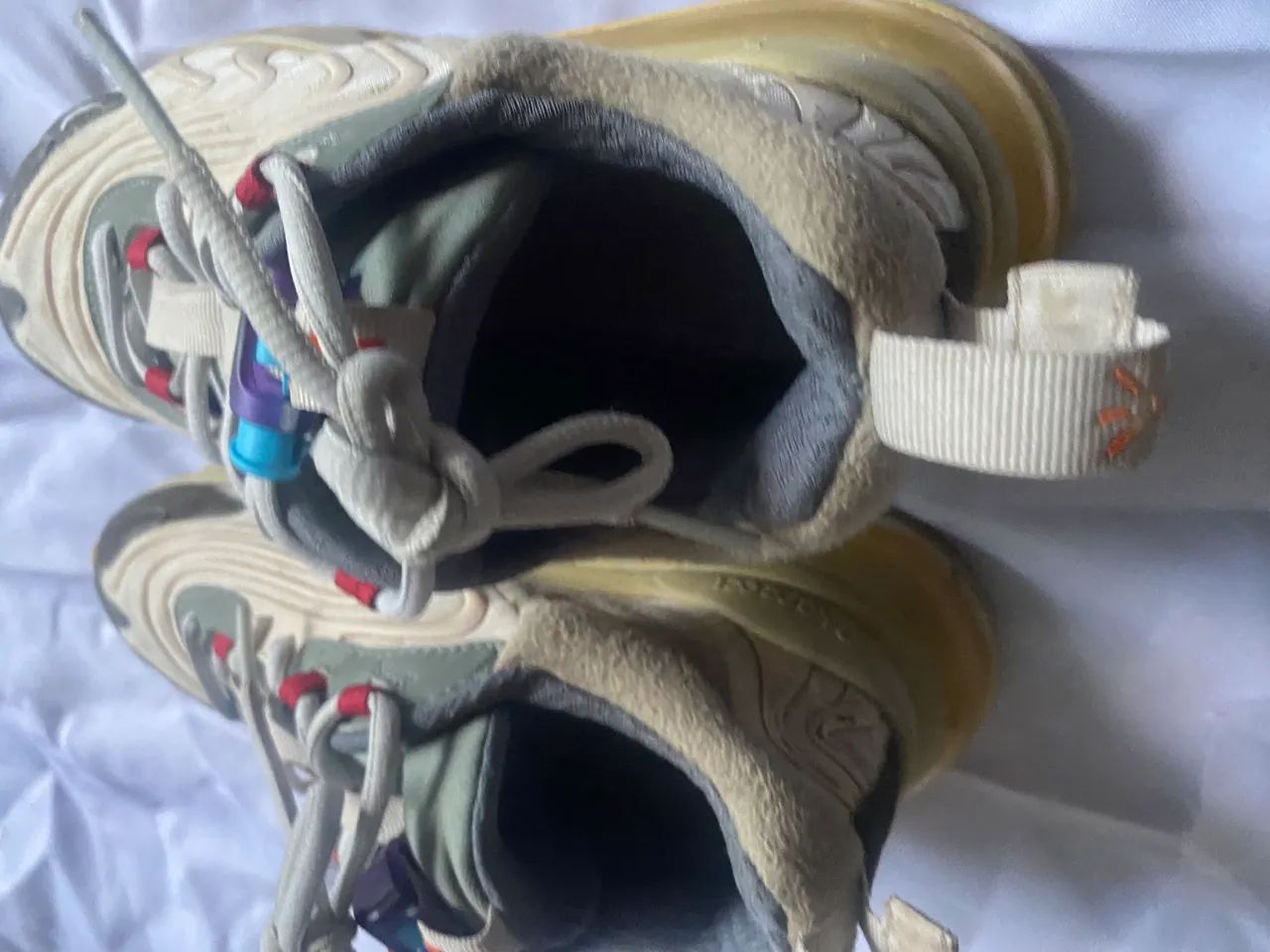 Air React 270 Travis Scott x Nike - Foto 2