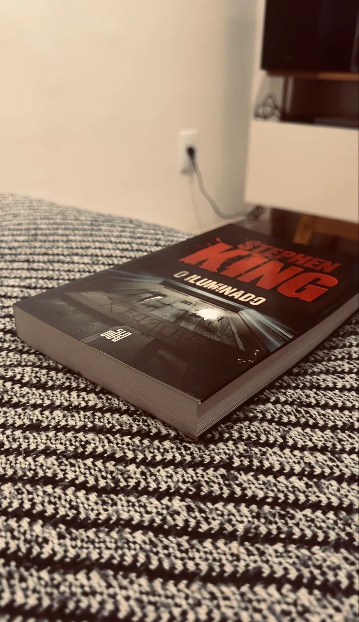 O Iluminado - Stephen King - Foto 2