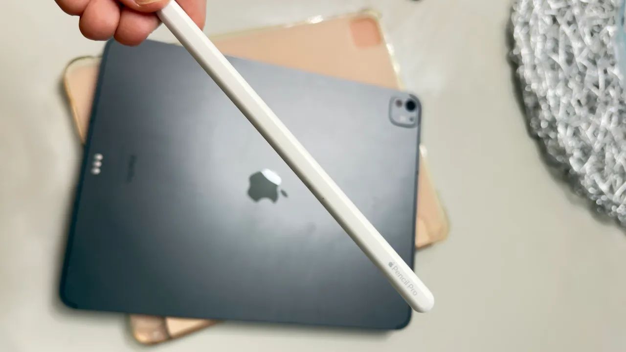 iPad Pro M4 13インチ & 最新Apple pencil iPad Pro M4 13? 256GB Impecável | Apple Pencil Pro | Bateria 100