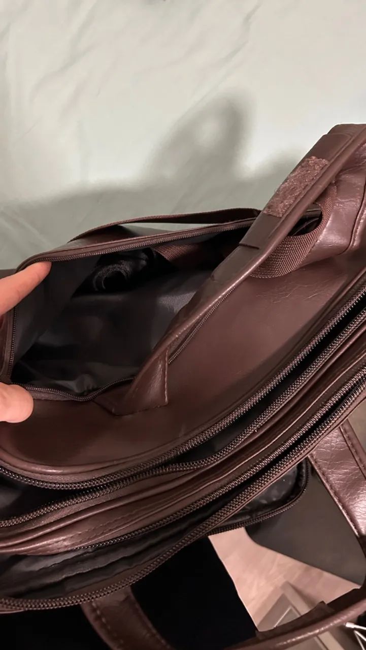 bolsa tranversal de couro executiva para notebook - Foto 4