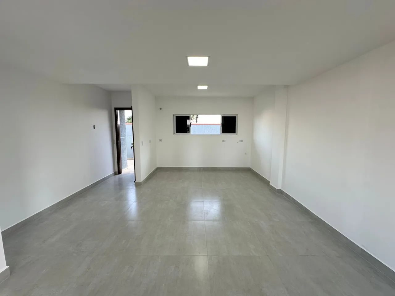 Sala escritório comercial no Capão Raso  - Foto 3