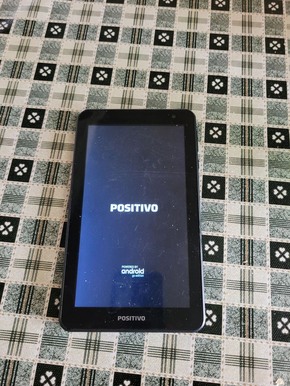 Tablet marca POSITIVO 32 gigas - Foto 2