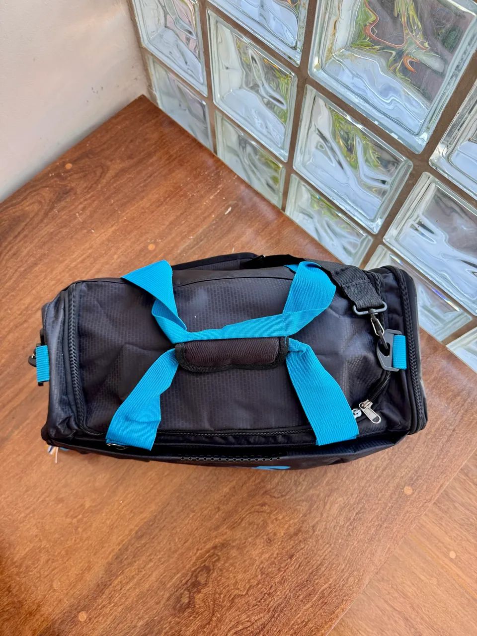 Bolsa esportiva Under Armour Preta e azul - Foto 4
