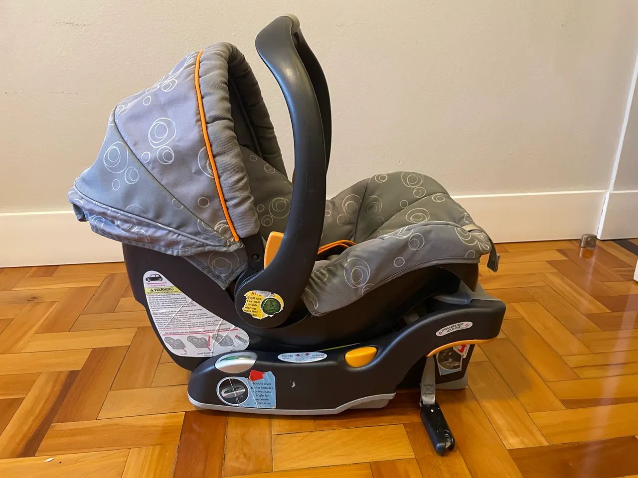 Bebê conforto CHICCO e base Keyfit, usado, perfeito estado. Oportunidade!  - Foto 4