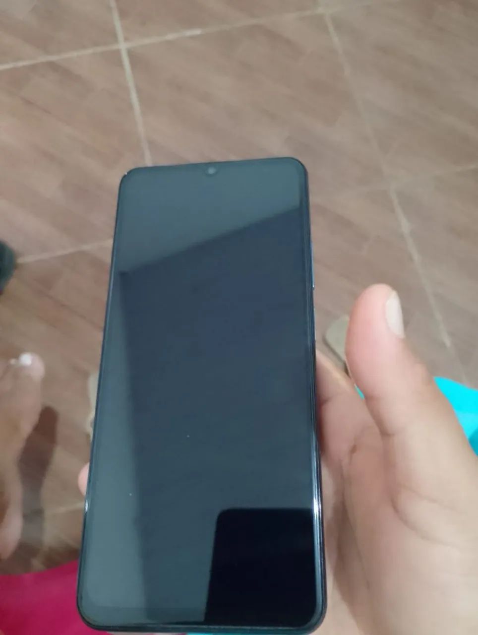REALME C63 