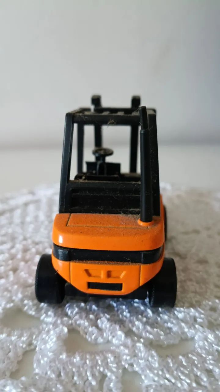 Miniatura de empilhadeira de coleção  - Foto 4