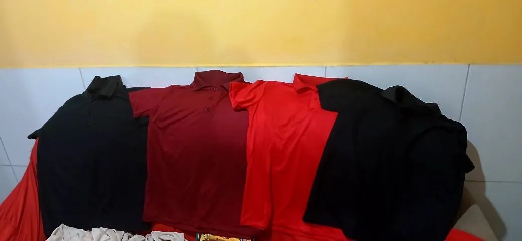 Camisas polos tamanho M masculina