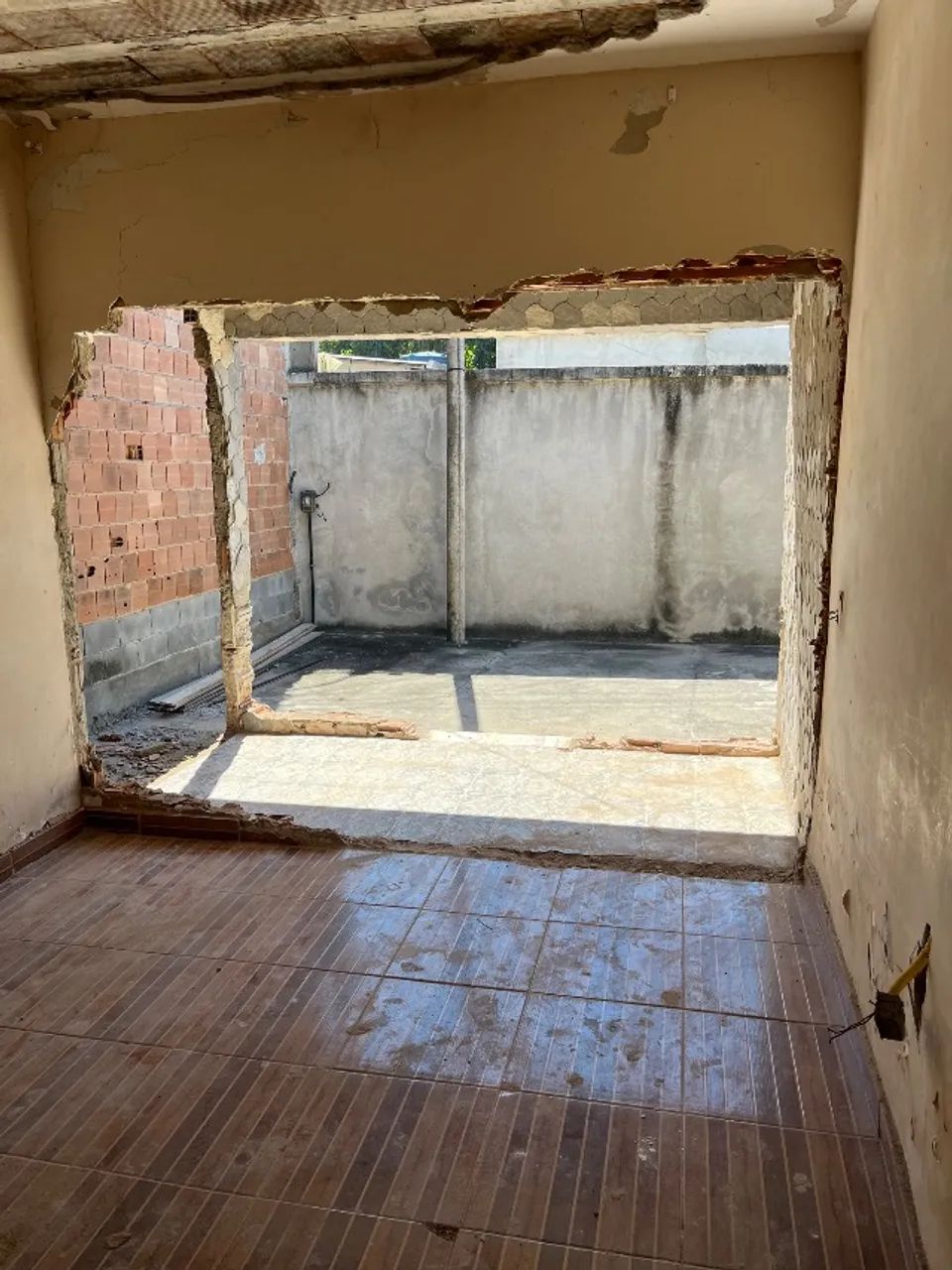 Casa em Queimados com quintal e garagem - Foto 5