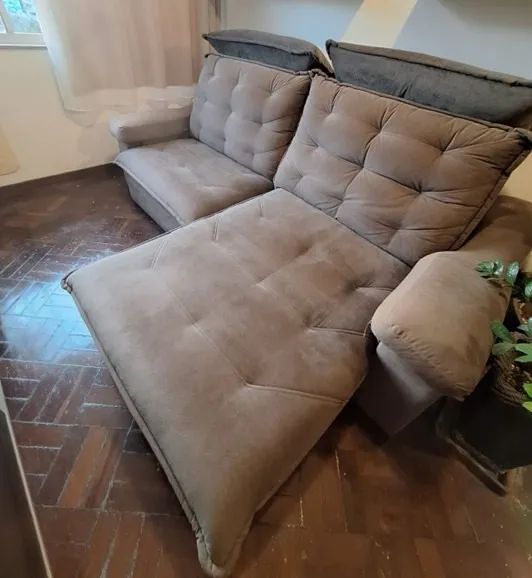 BAIXOU O PREÇO! Sofá retrátil - 2,50m de largura - Foto 3