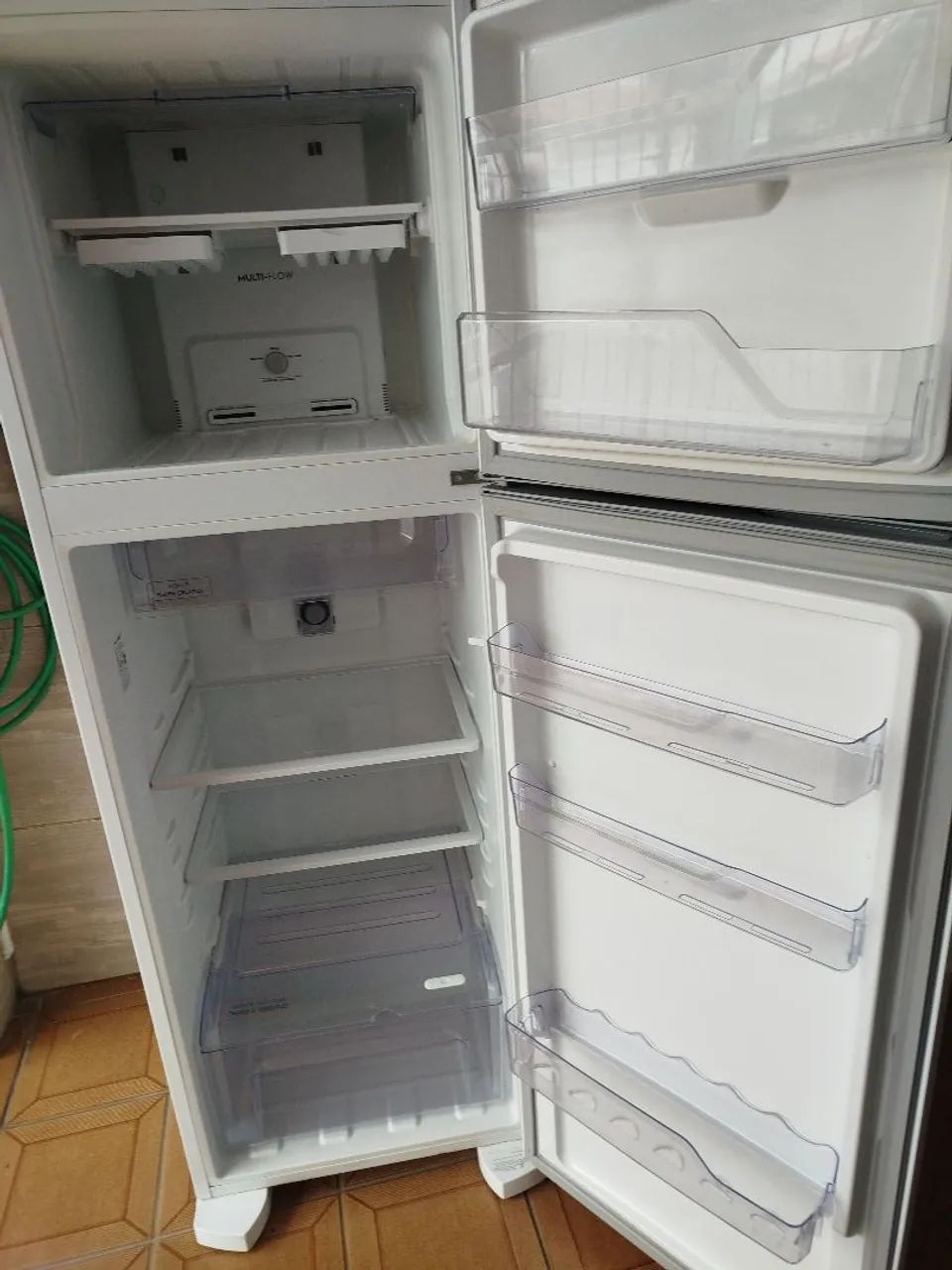 Vende-se geladeira continental  - Foto 4