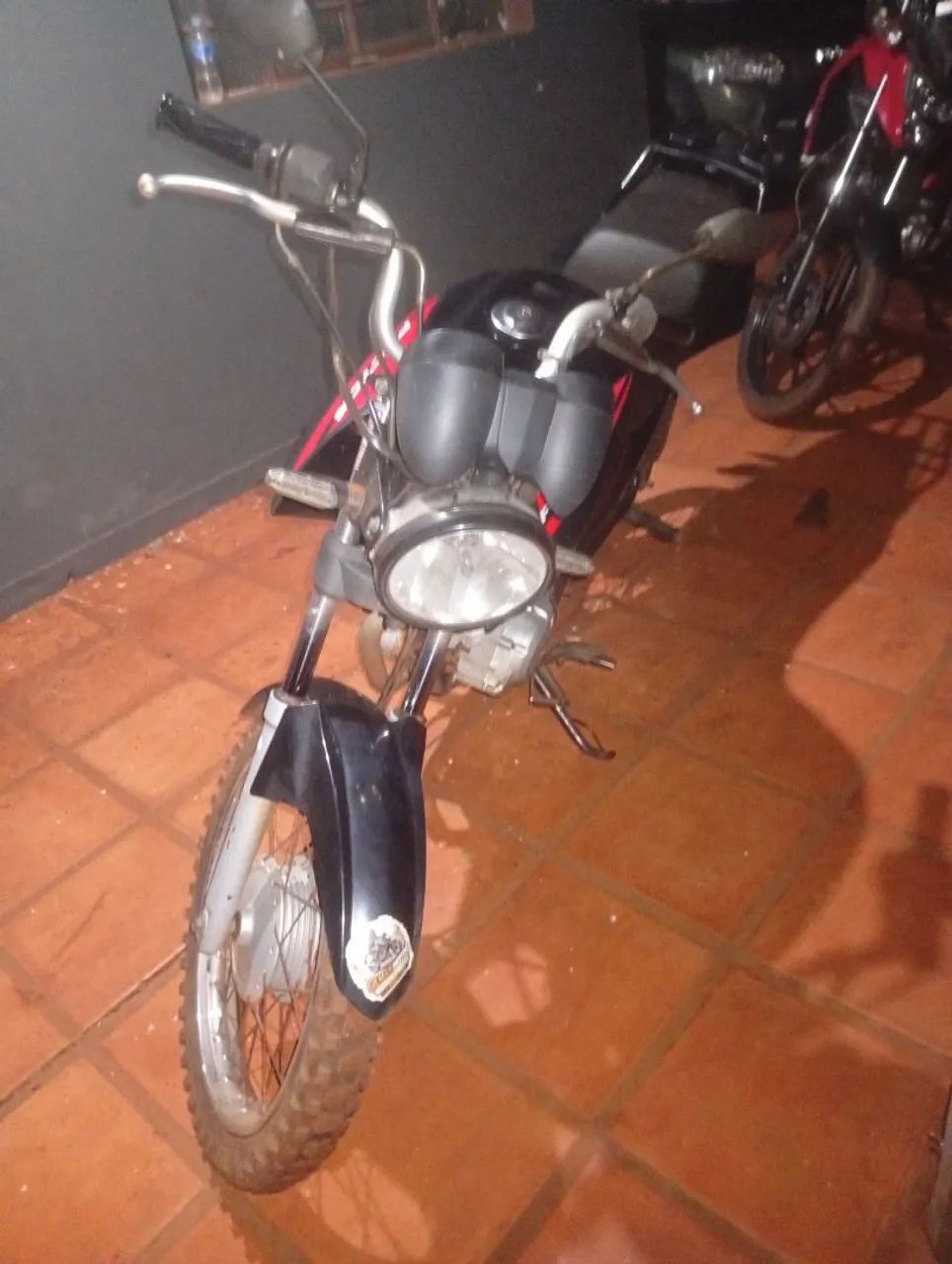 Moto 125 factor  - Foto 2