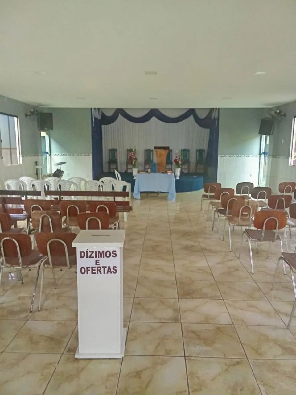 Vende-se Igreja com casa  - Foto 2