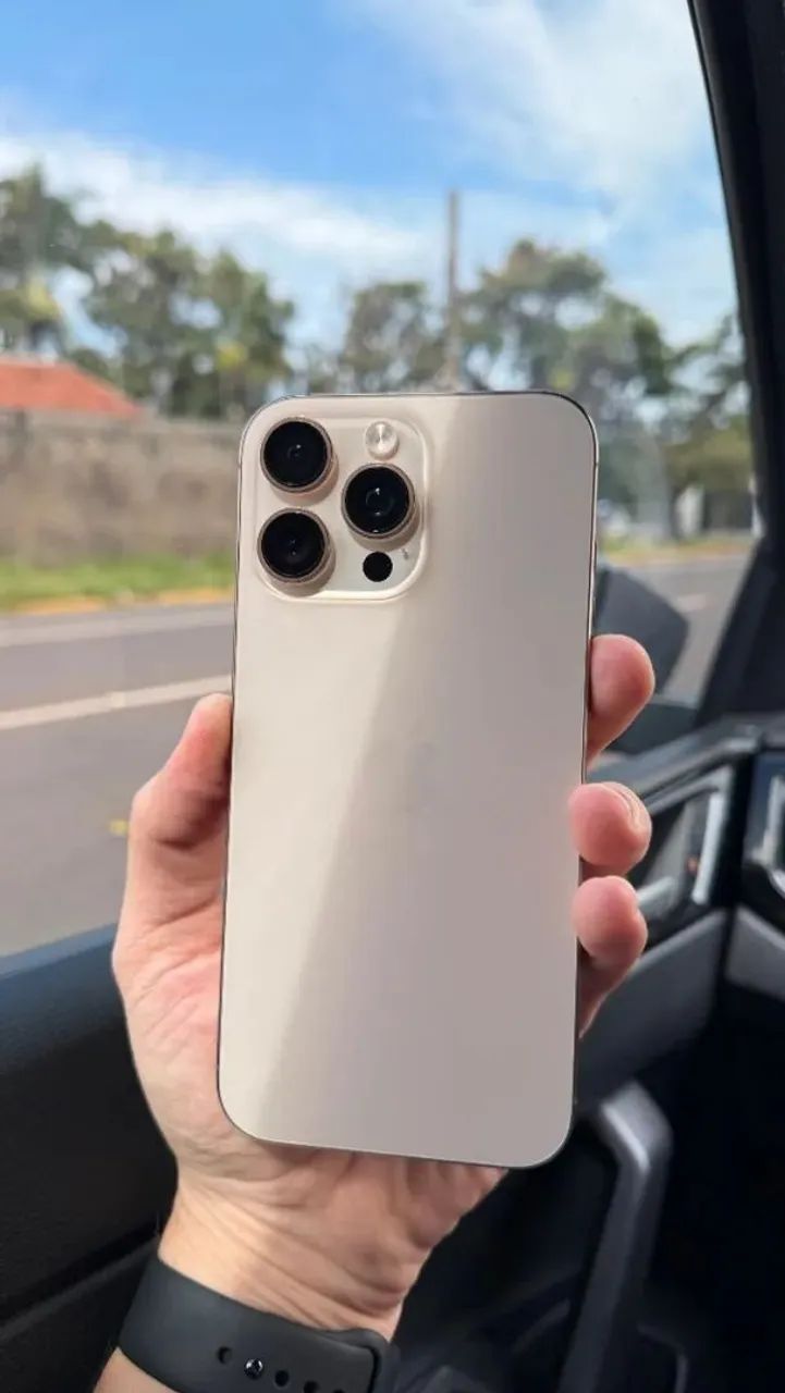 Iphone 16 pro Max Desert Titanium