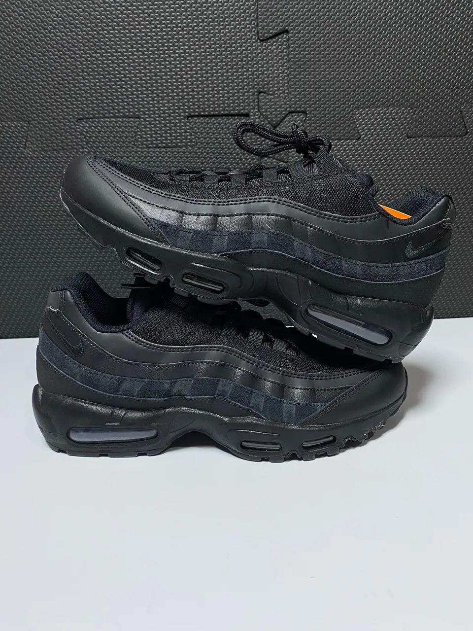 Nike Air Max 95 Essential 'Triple Black' - Foto 5