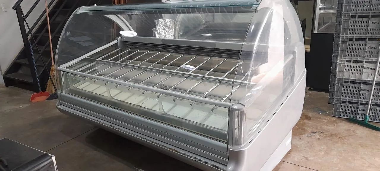 Vitrine ISA GELATO SHOW 24 Cubas  - Foto 2