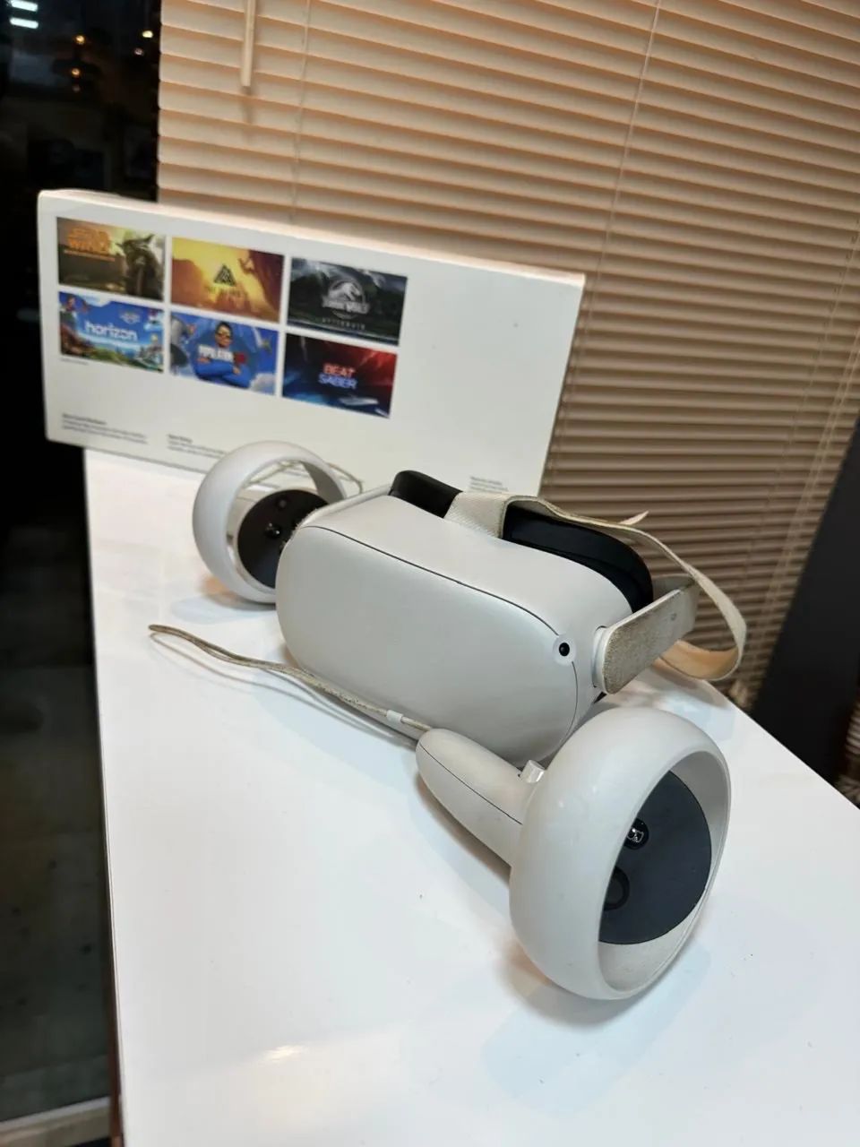 Vendo meta quest 2 128gb.bem conservado pouco tempo de uso