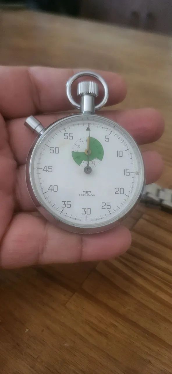 Cronógrafo a corda raro anos 70  - Foto 4