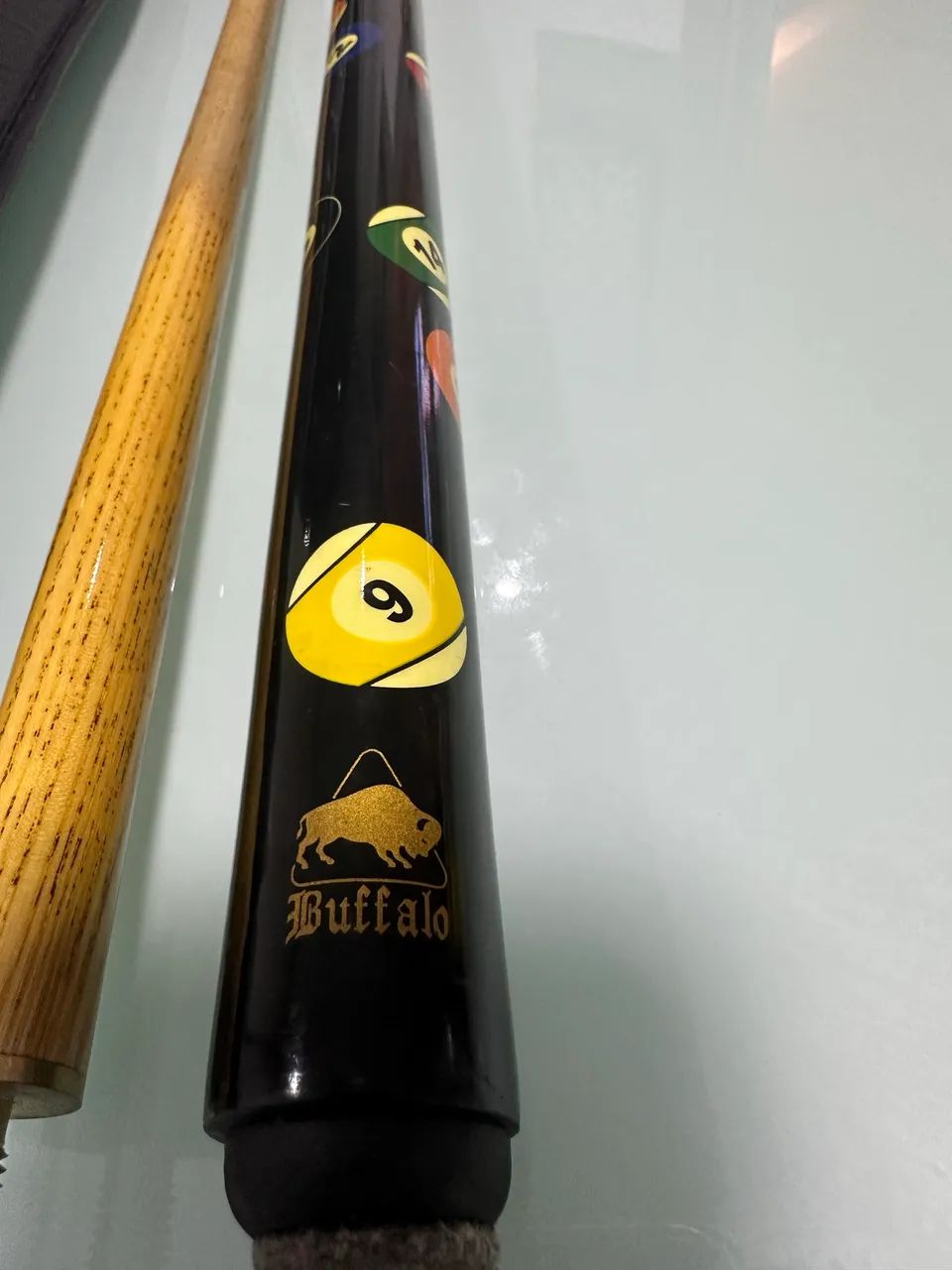 Taco de sinuca profissional Buffalo Black bipartido