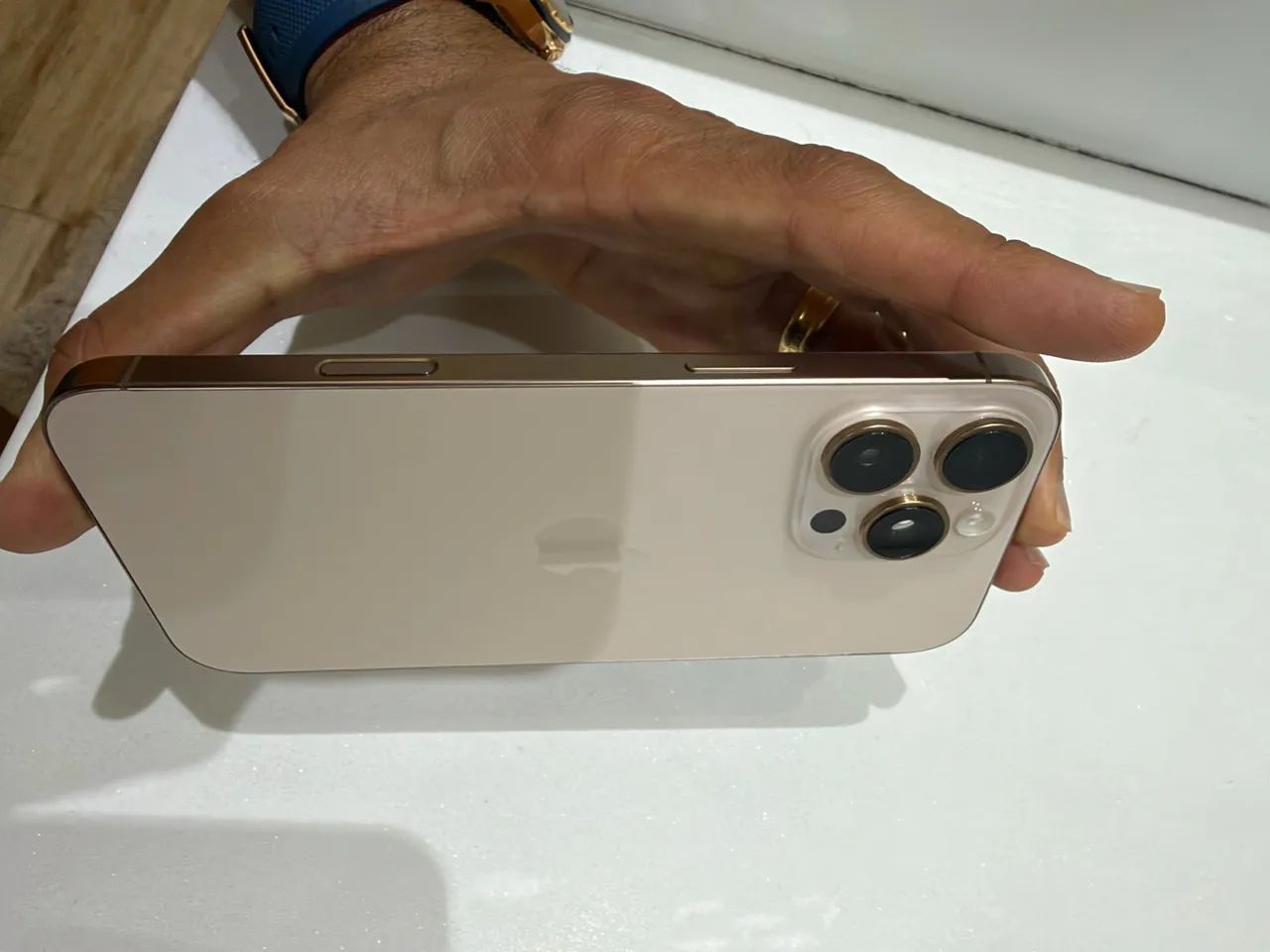 Apple iPhone 16 Pro Max | 1 Terabyte | Titânio Deserto - Foto 4