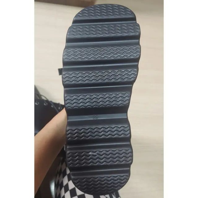 Bota gótica plataforma - Foto 3