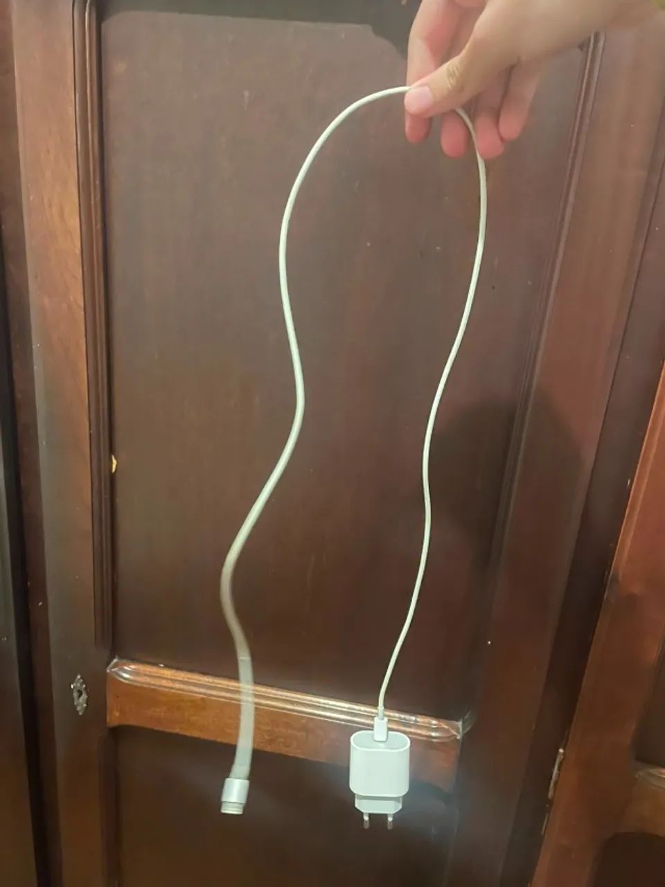 IPHONE 12 + PELÍCULA + DUAS CAPINHAS E CARREGADOR - Foto 2