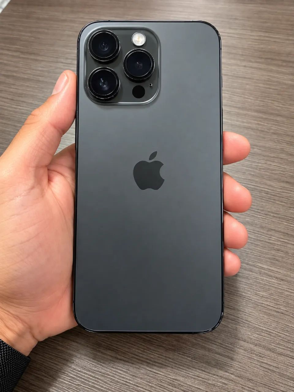 iPhone 14 Pro Max 256GB Space Black - Celulares e Smartphones