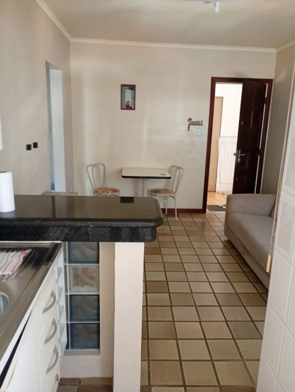excelente quarto e sala na barra - Foto 4