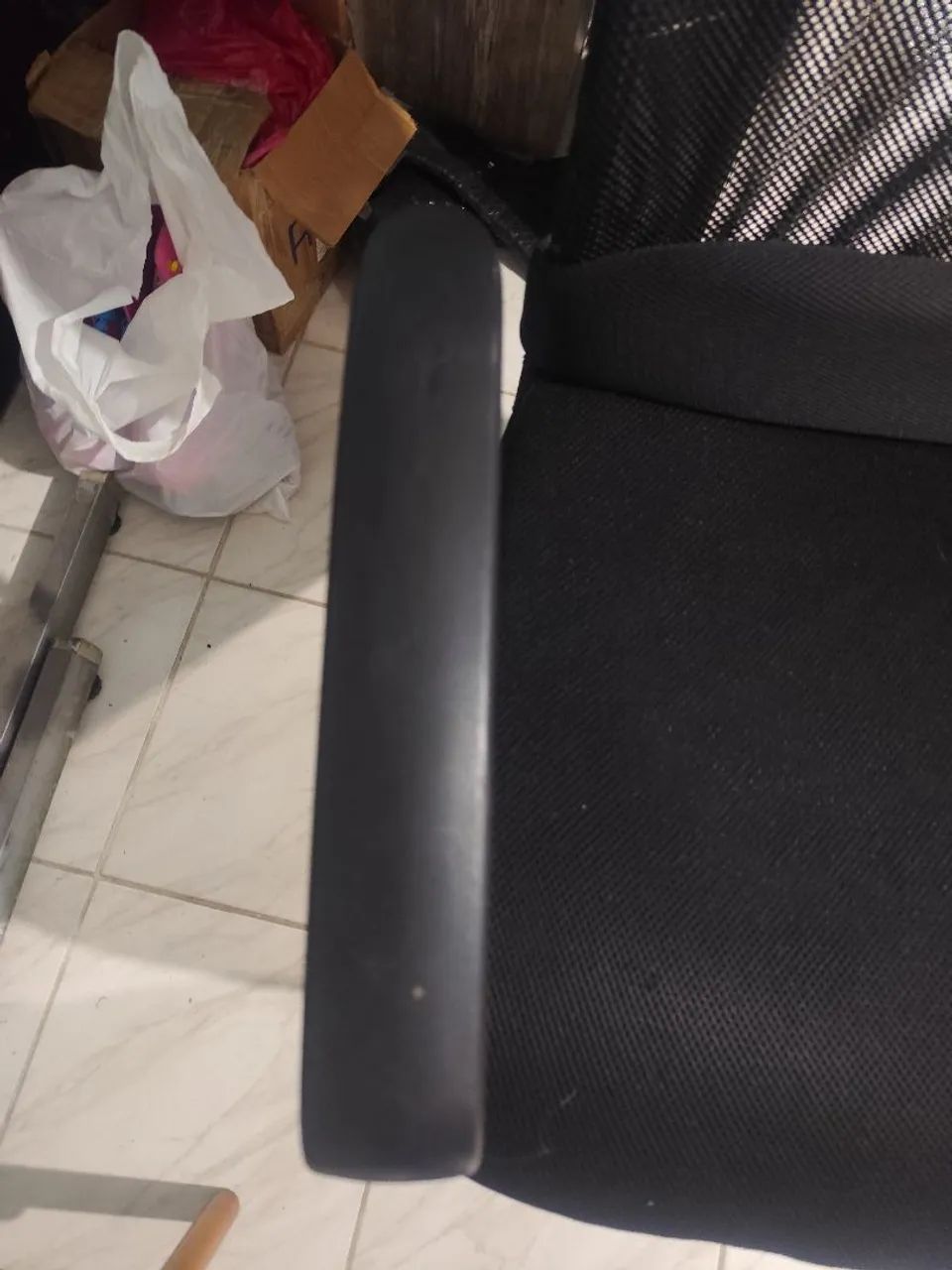 Cadeira giratória com nível de altura  - Foto 4